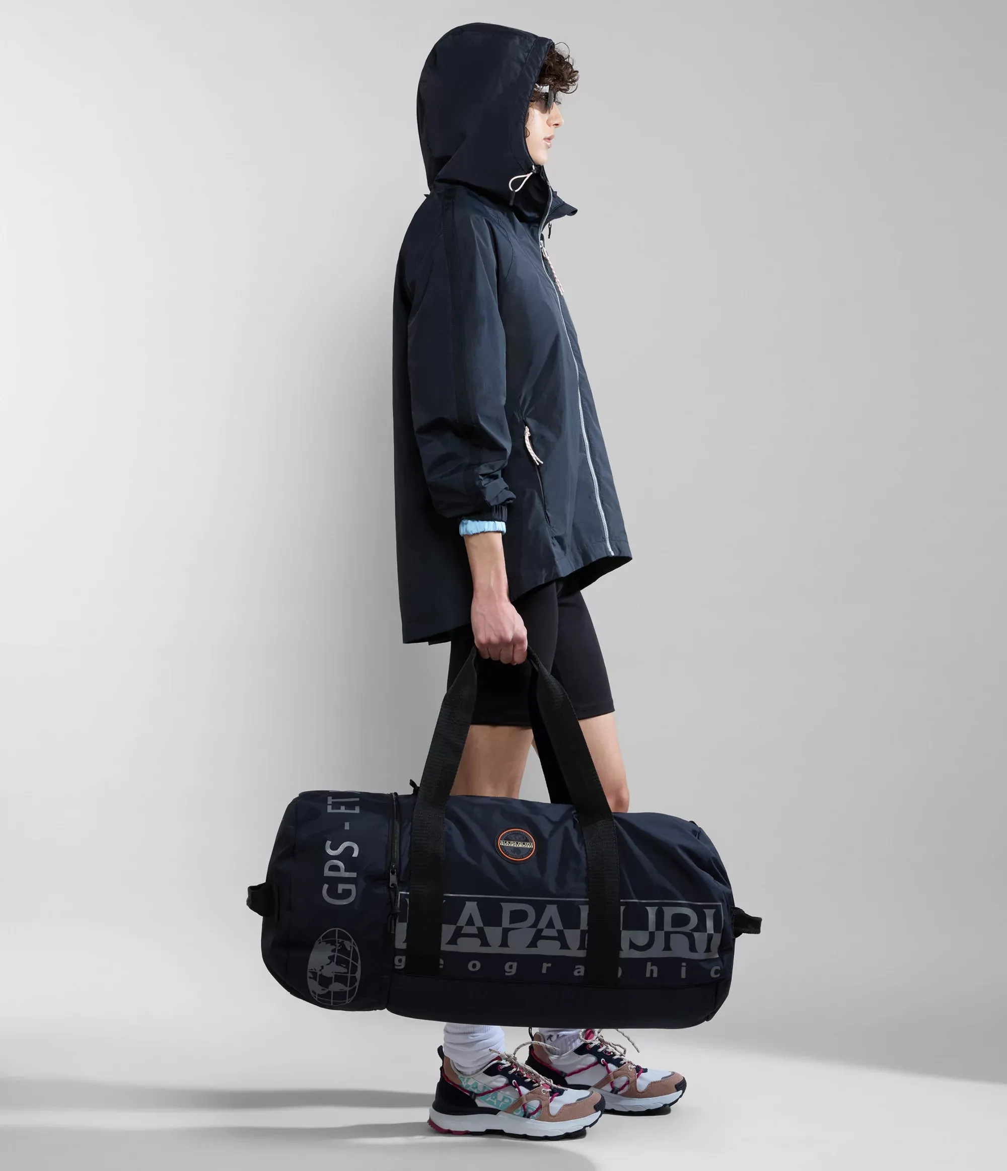 Napapijri Salinas Duffle Bag Black | Buy Napapijri Salinas Duffle Bag Black here | Outnorth