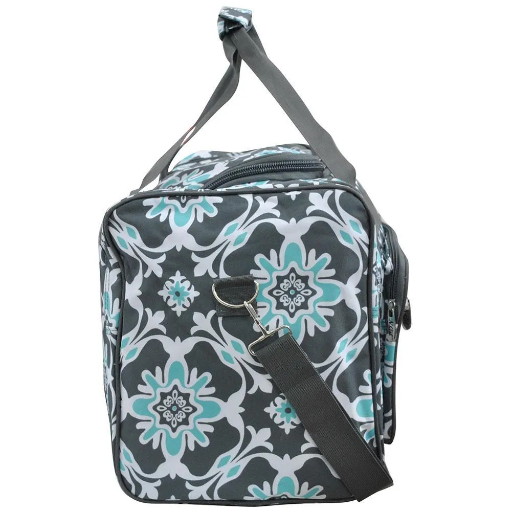 Quatro Vine NGIL Canvas 23" Duffle Bag