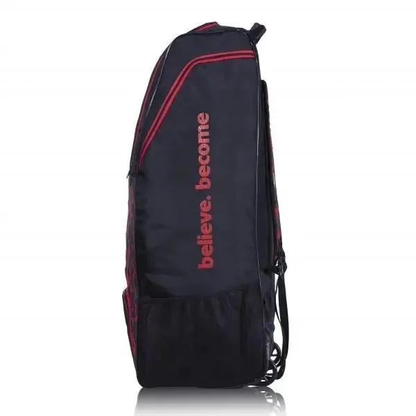 SG Savage X4 Cricket Kit Bag Duffle Wheelie